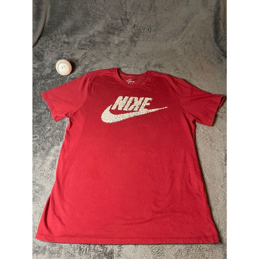 Nike Dri fit Graphic T-shirt